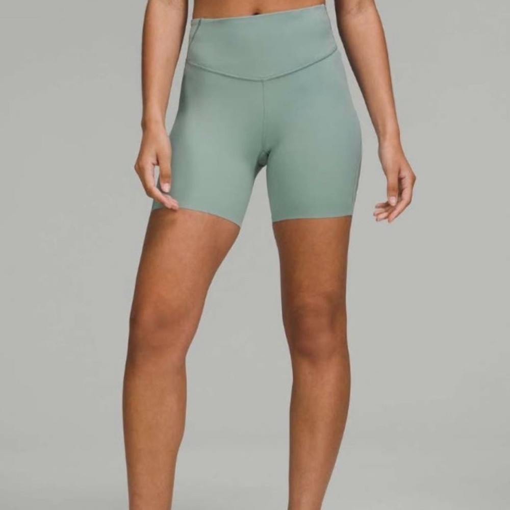 lululemon bace pace short